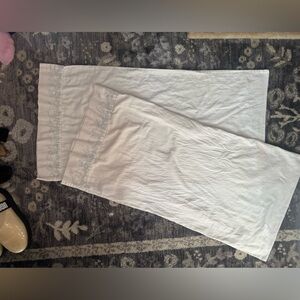 Harbor House White Cotton Embroidered King Size Pillowcase Set